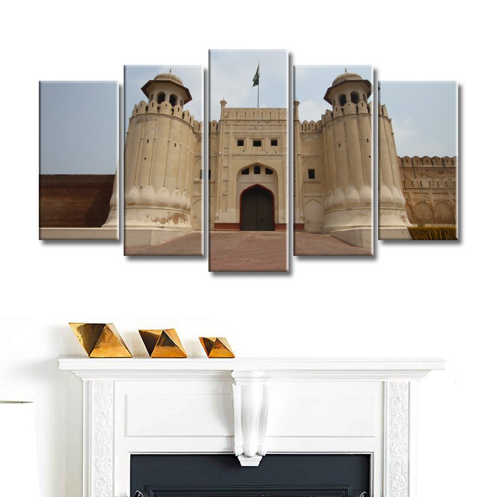 5 Panels Canvas Painting of Alamgiri Gate in Lahore