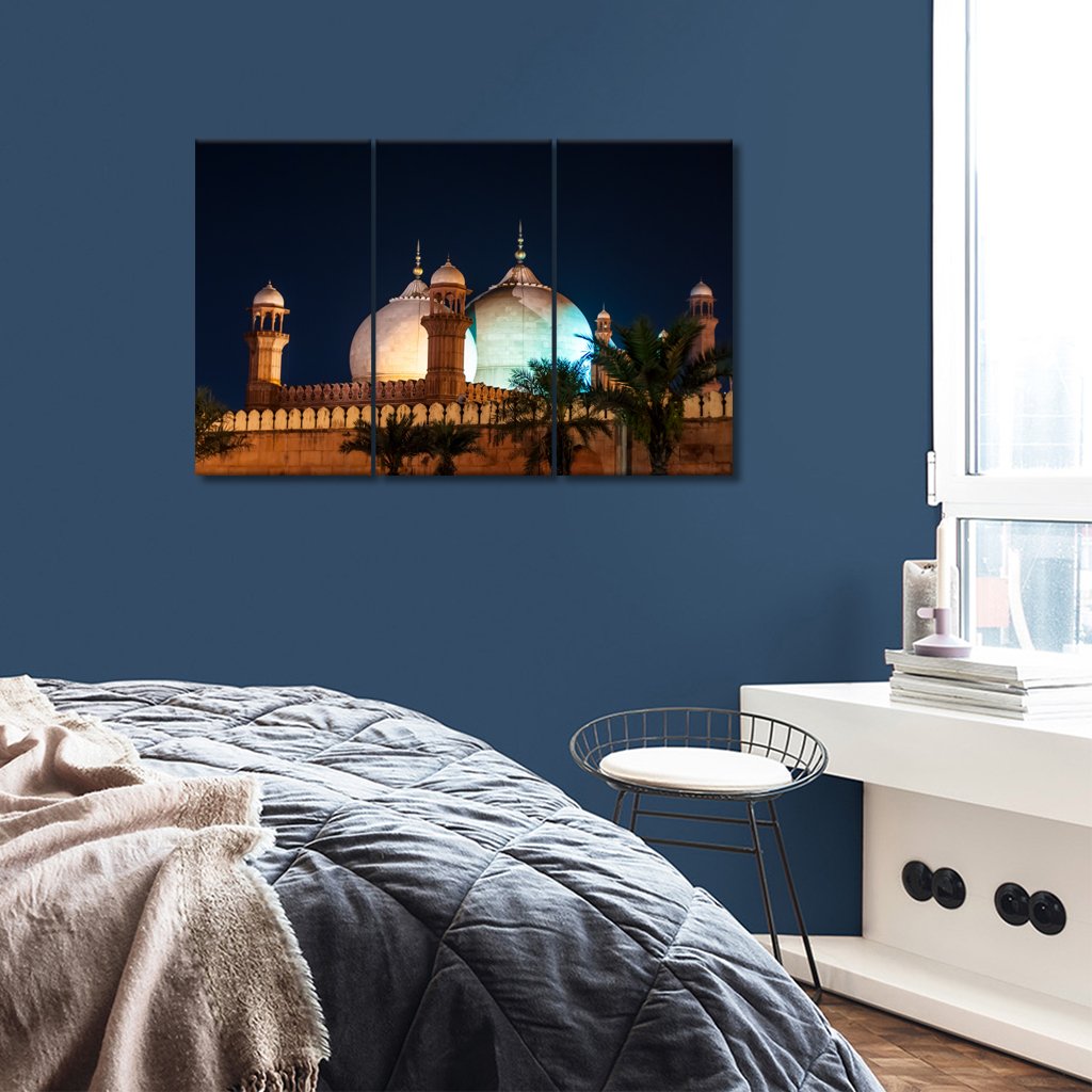 3 Panel Canvas set of Badshahi mosque and Lahore fort view