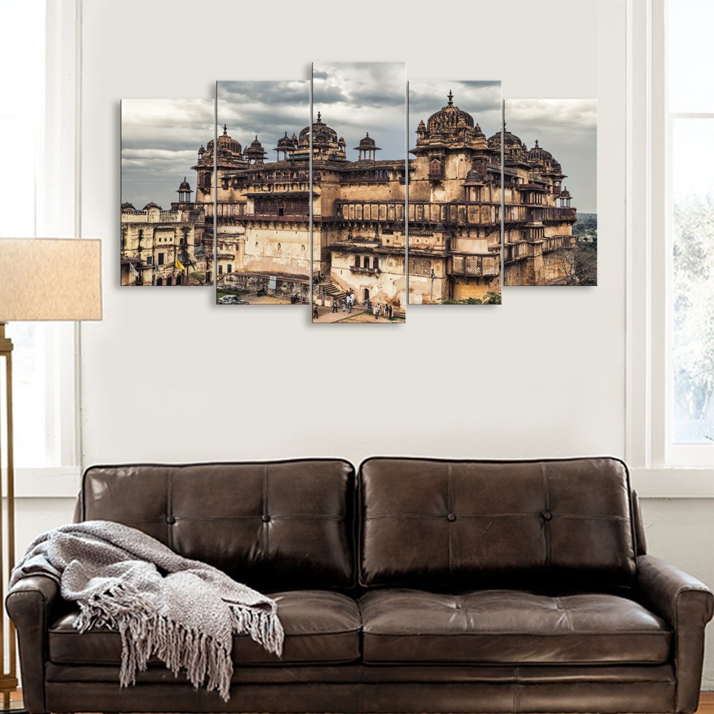 5 Panels Jehangir-Mahal-citadel-in-Orchha-,-India