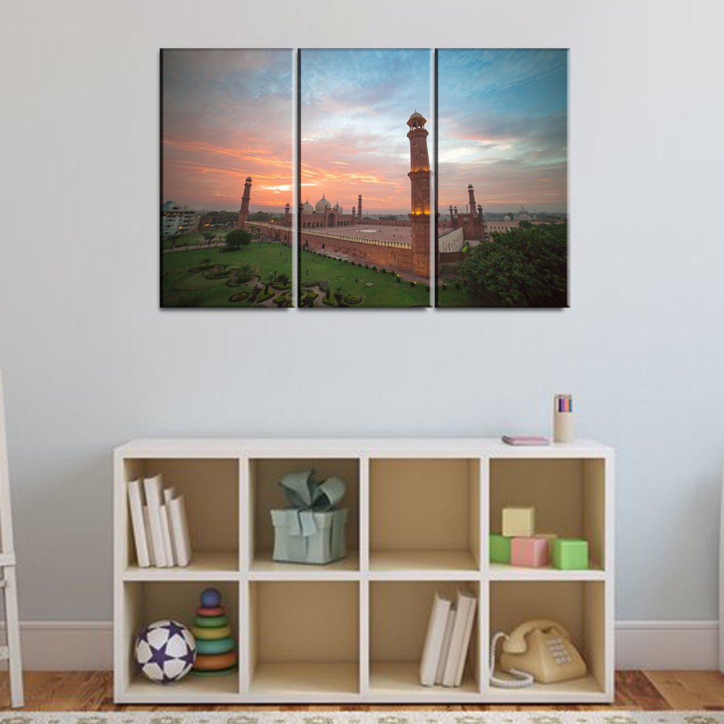 3 Panels Canvas Set Painting of Badshahi Masjid at sunset