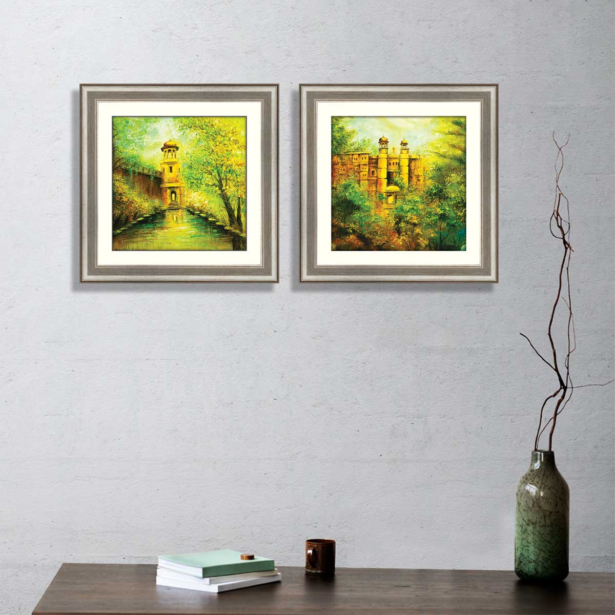 Set of 2 Historical Framed Art 03