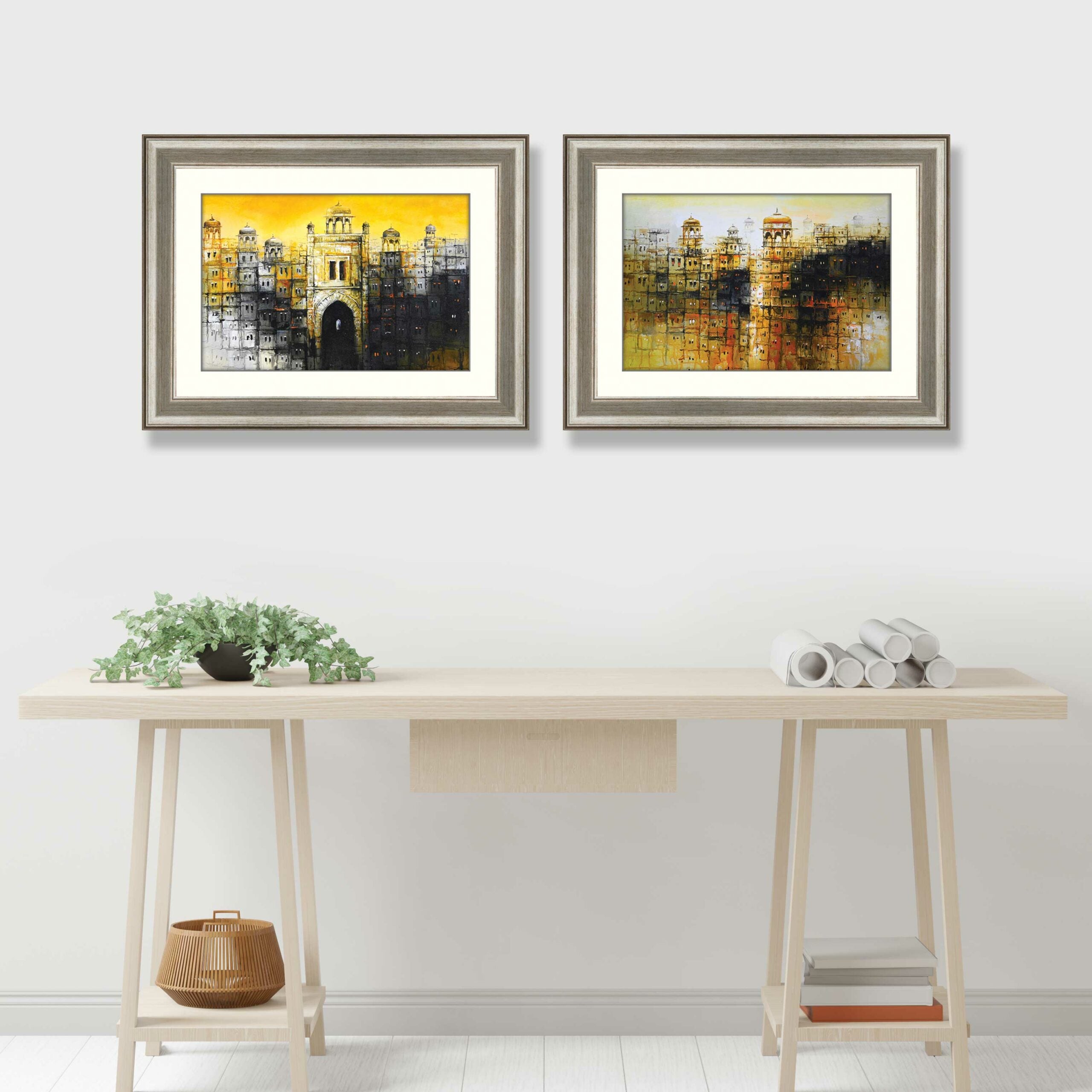 Set of 2 Historical Framed Art 06