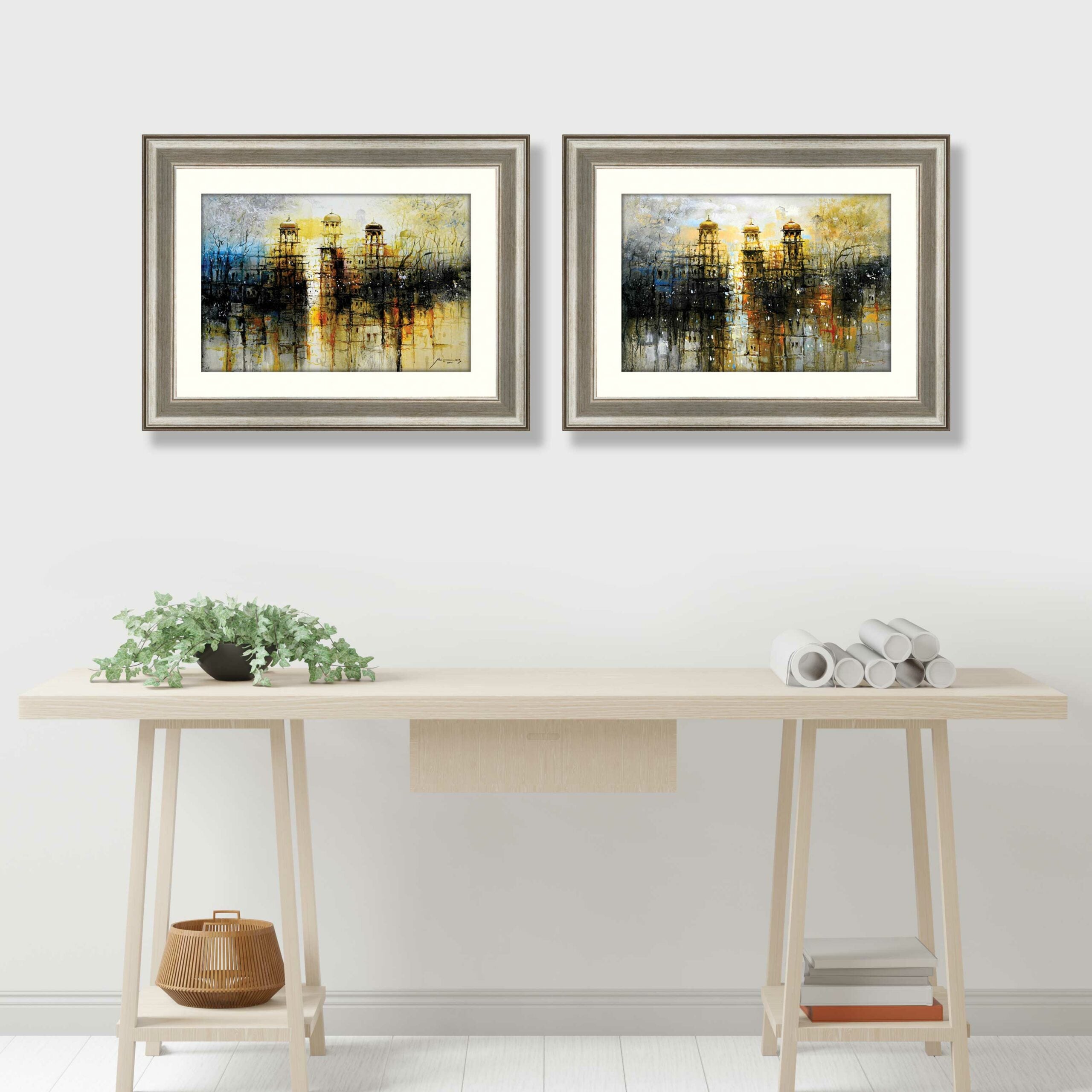 Set of 2 Historical Framed Art 07