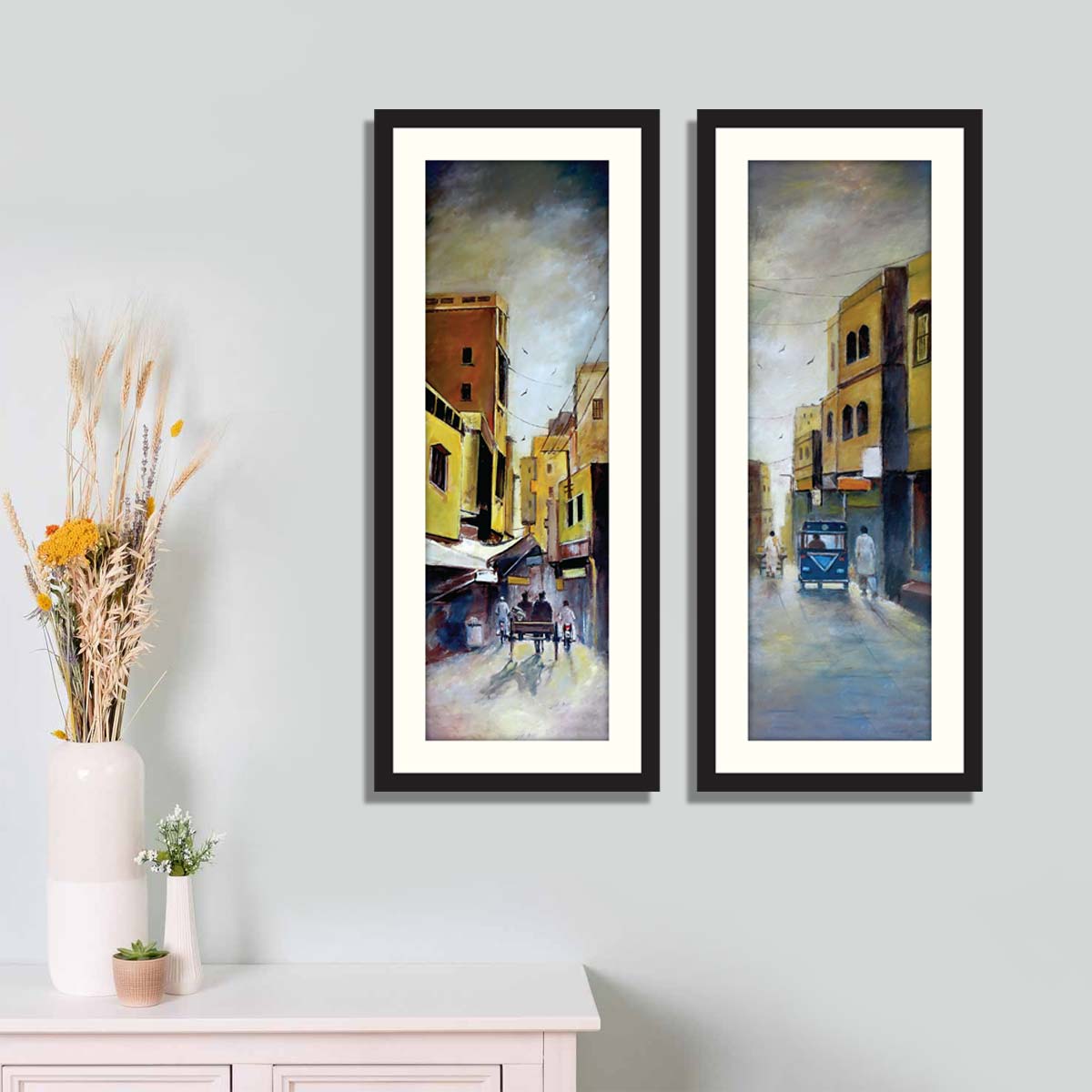 Set of 2 Historical Framed Art 10